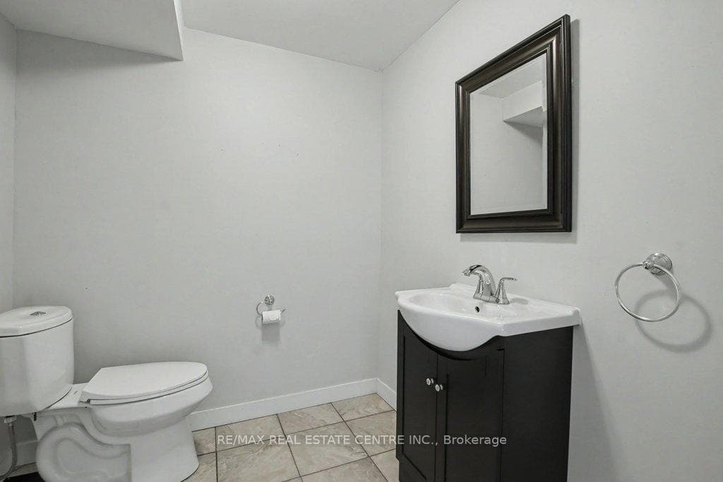 76 River Drive Unit 10 photo 32