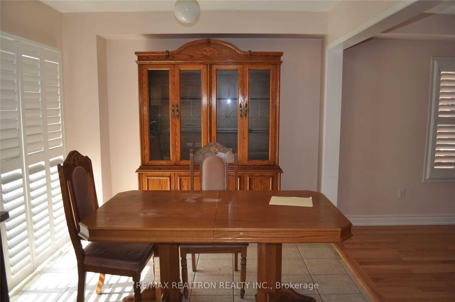 75 Highhill Drive photo 5