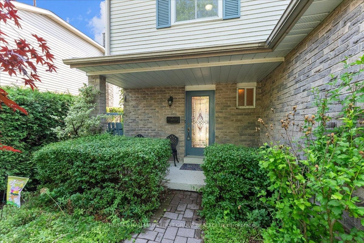 16 Goodfellow Street photo 4