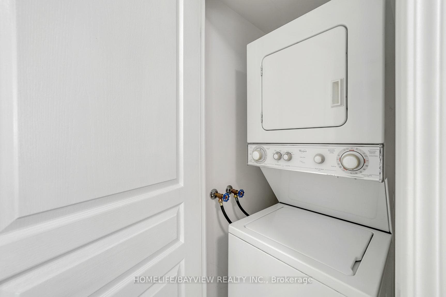 509 Beecroft Road Unit 1209 photo 22