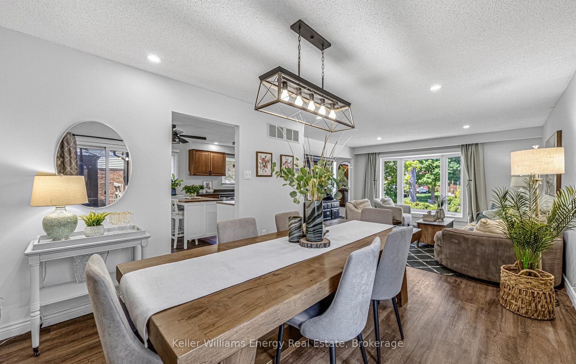 60 Habitant Crescent photo 20