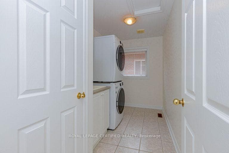 711 POPLAR Road photo 30