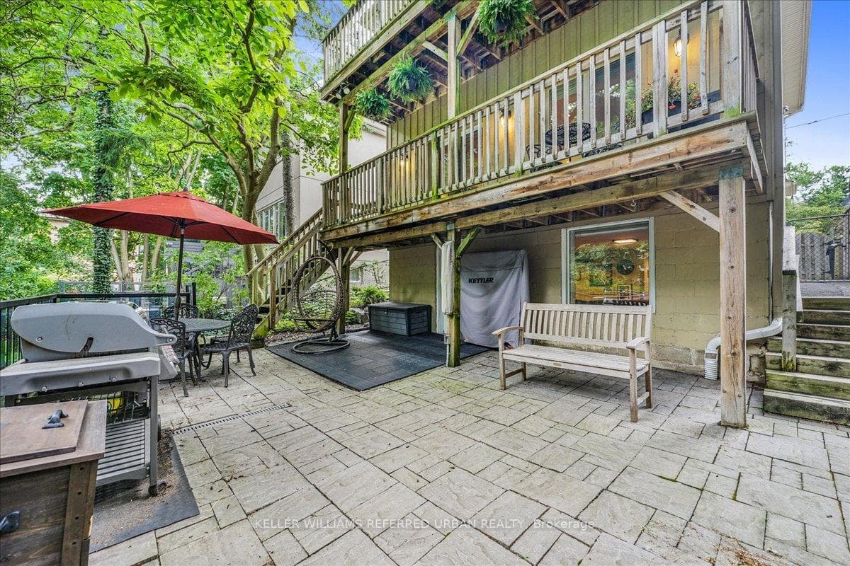 185 Cameron Avenue photo 32