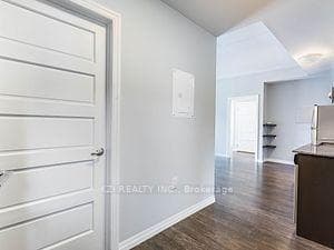 35 Kingsbury Square Unit 222 photo 10
