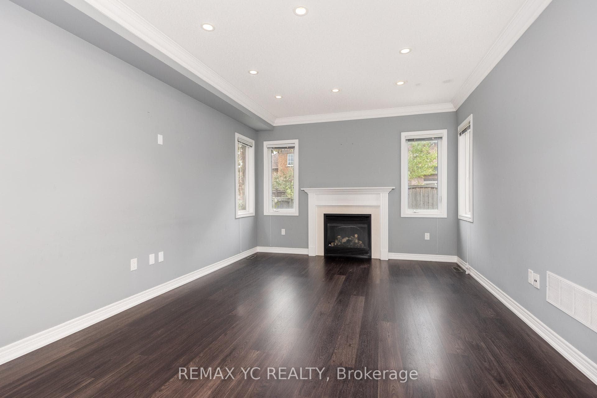 7 Riverhill Drive photo 9