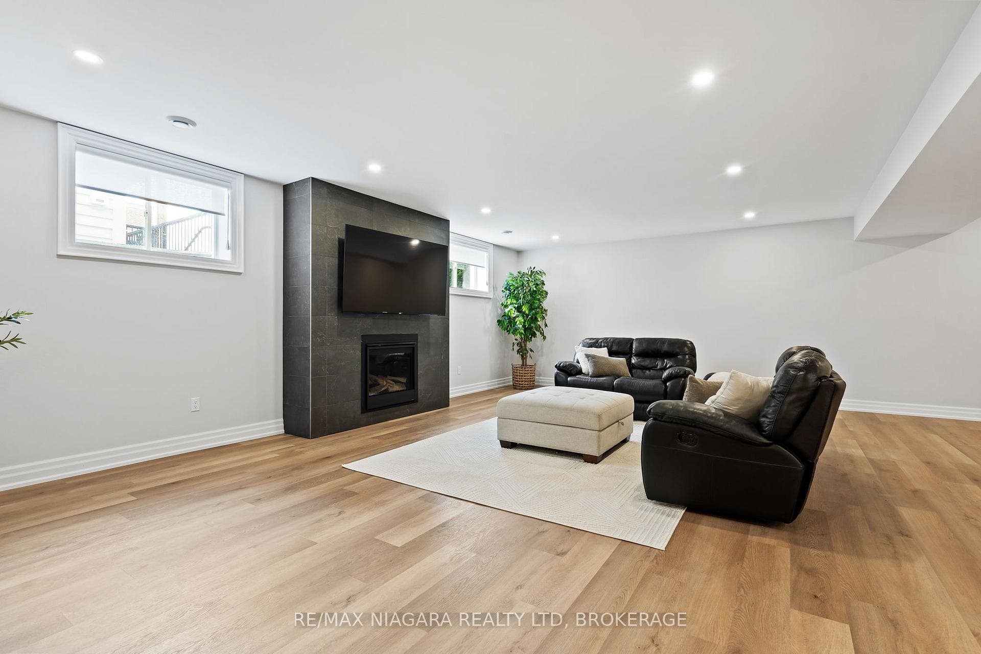 107 Millpond Road photo 23