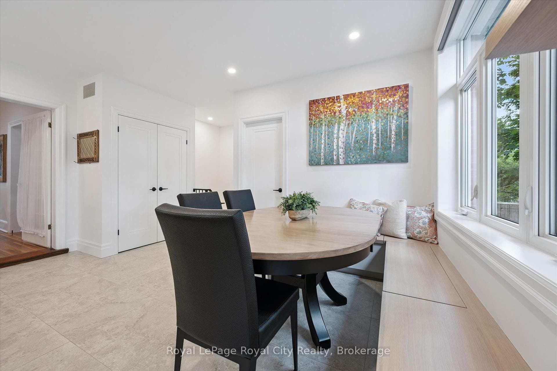 164 King Street photo 18