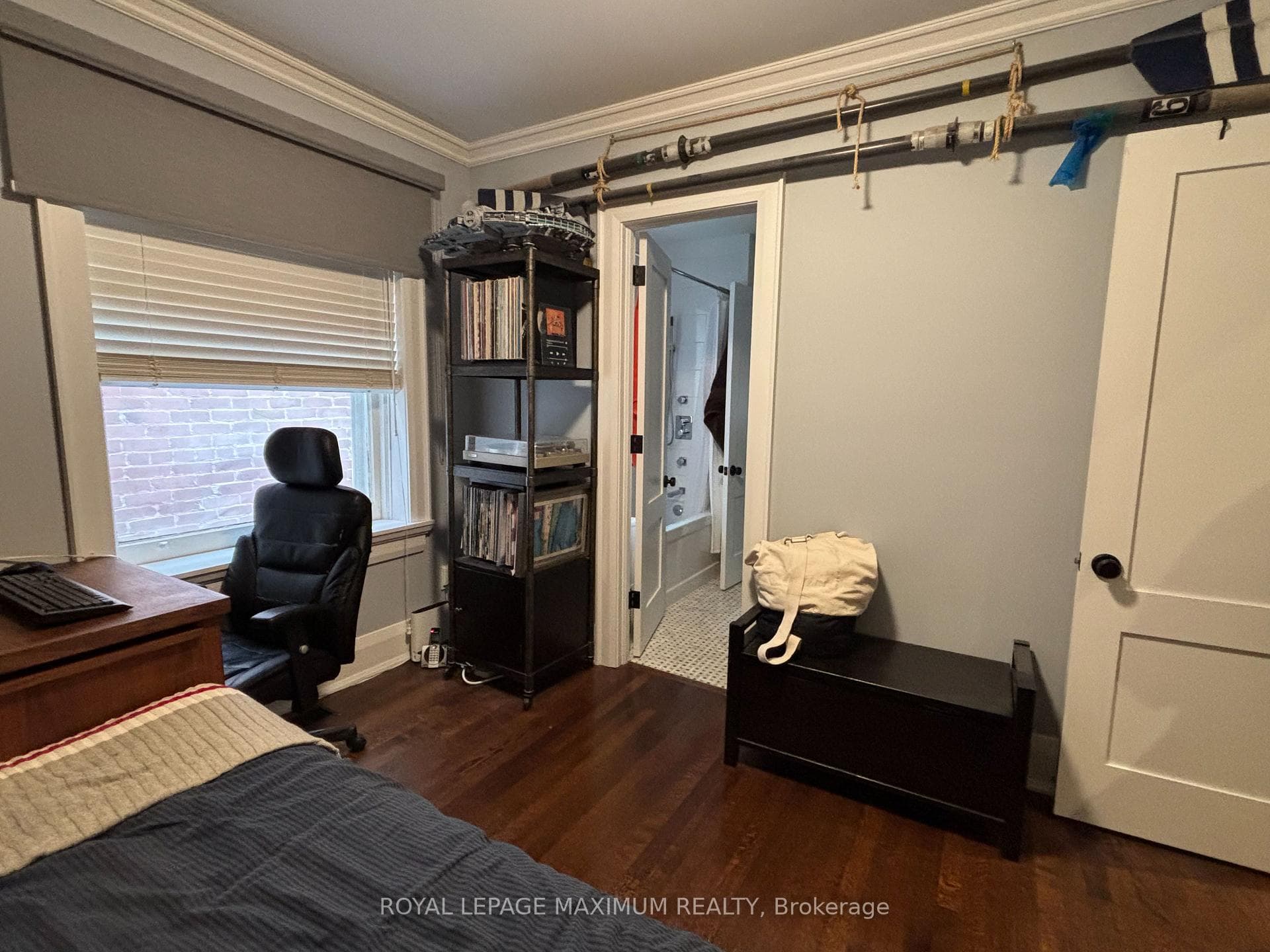 47 Vermont Avenue photo 28