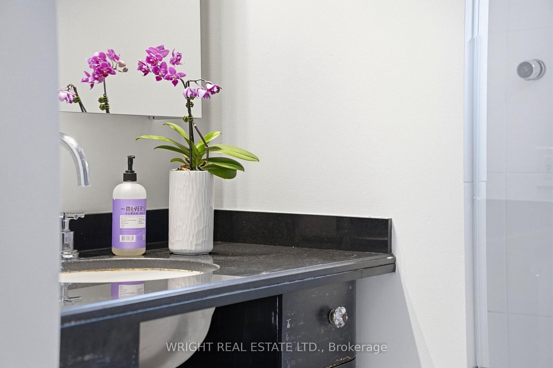 1050 Shawnmarr Road Unit 120 photo 36