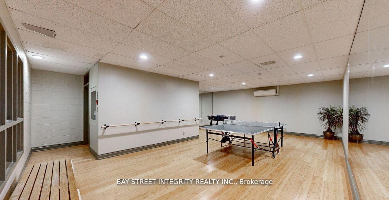 33 Harbour Square Unit 3013 photo 13
