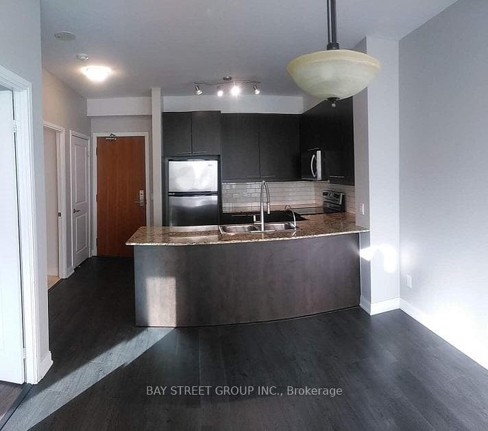 88 Broadway Avenue Unit 602 photo 4