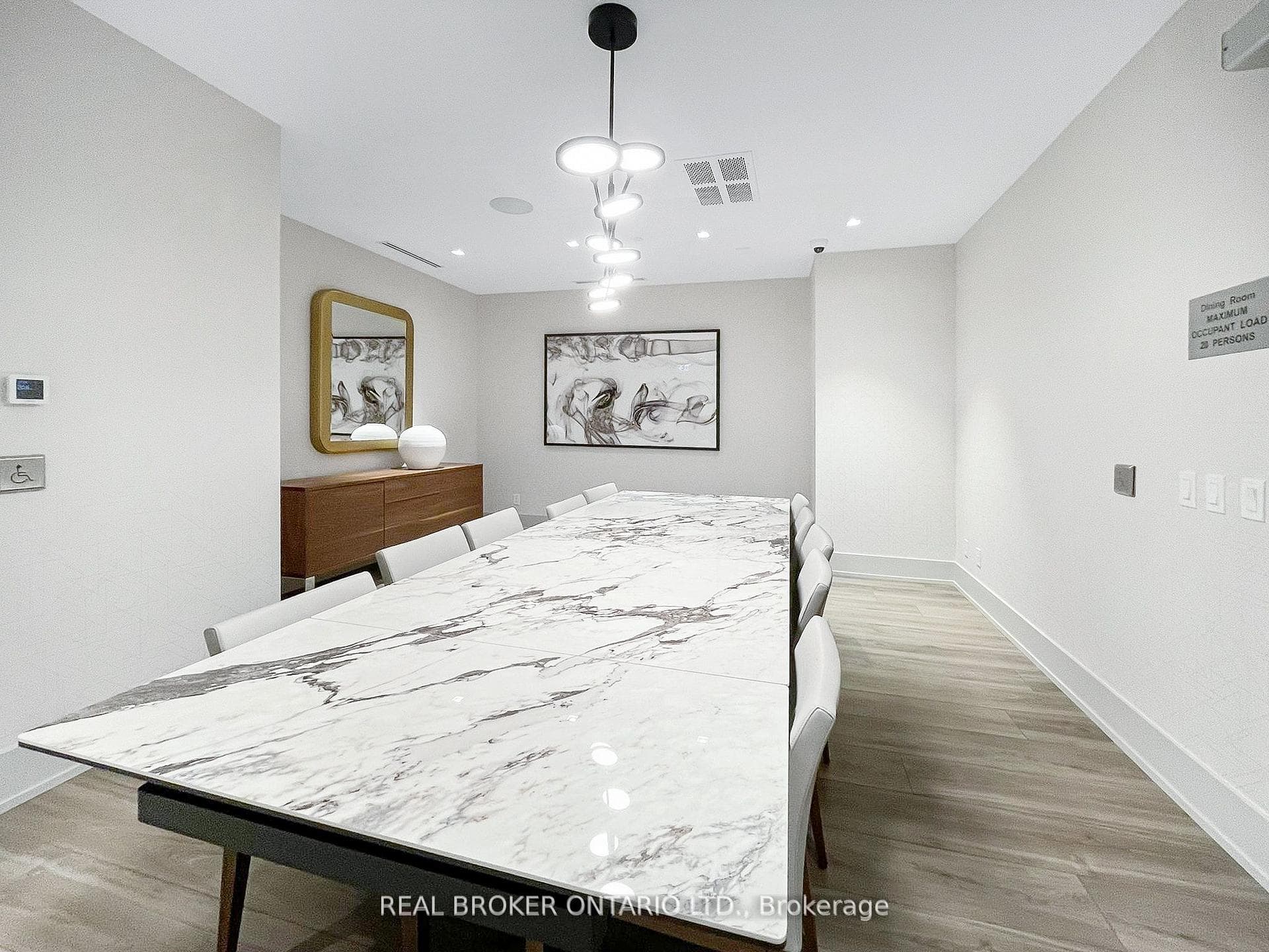 286 Main Street Unit 2705 photo 22