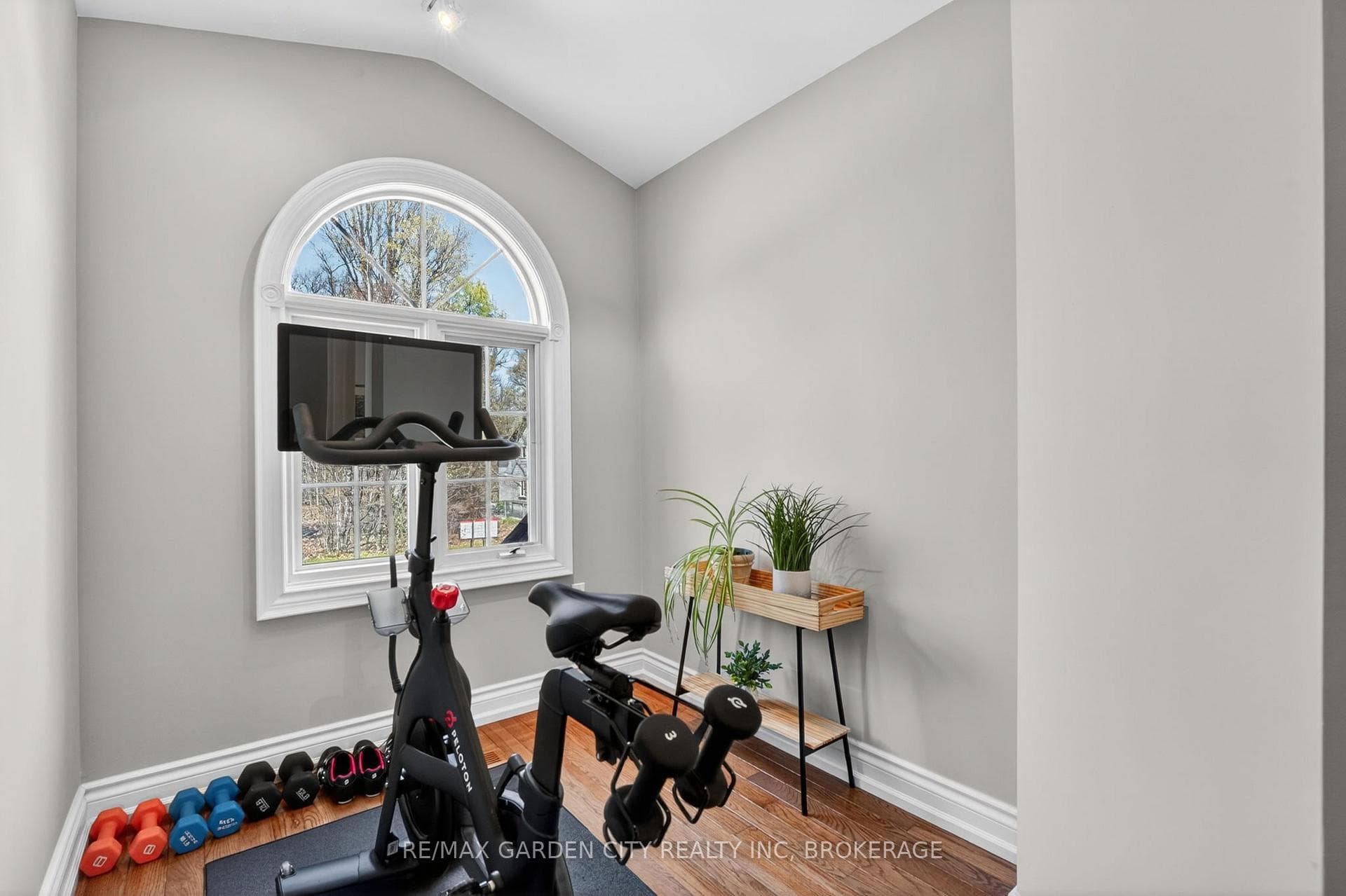 734 Brigadoon Drive photo 30