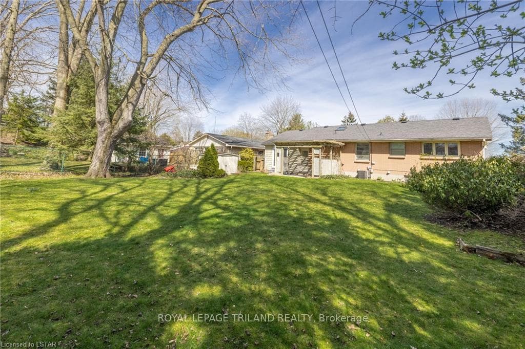 1378 COLLINGWOOD Avenue photo 36