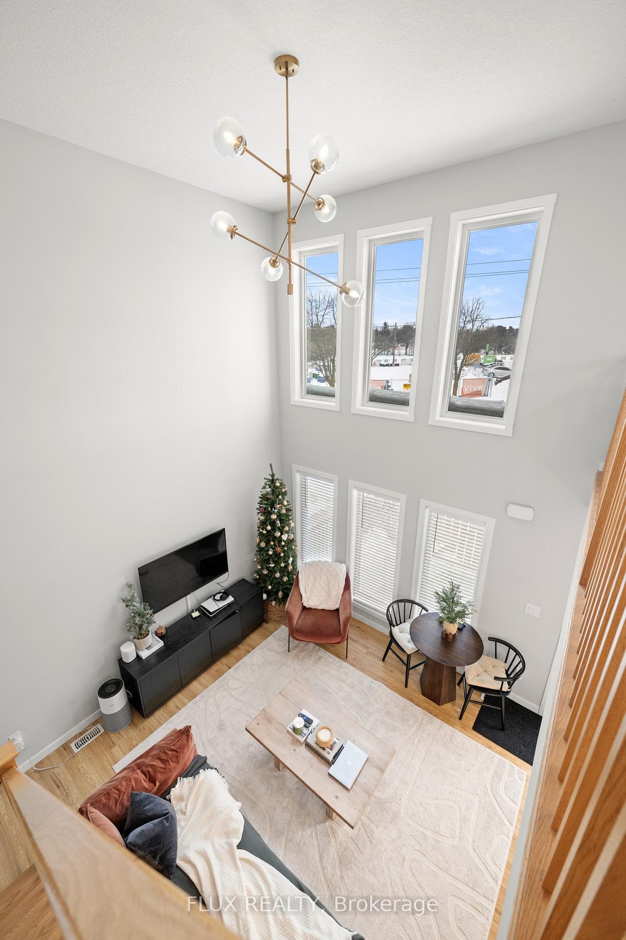 1242 King Street photo 28