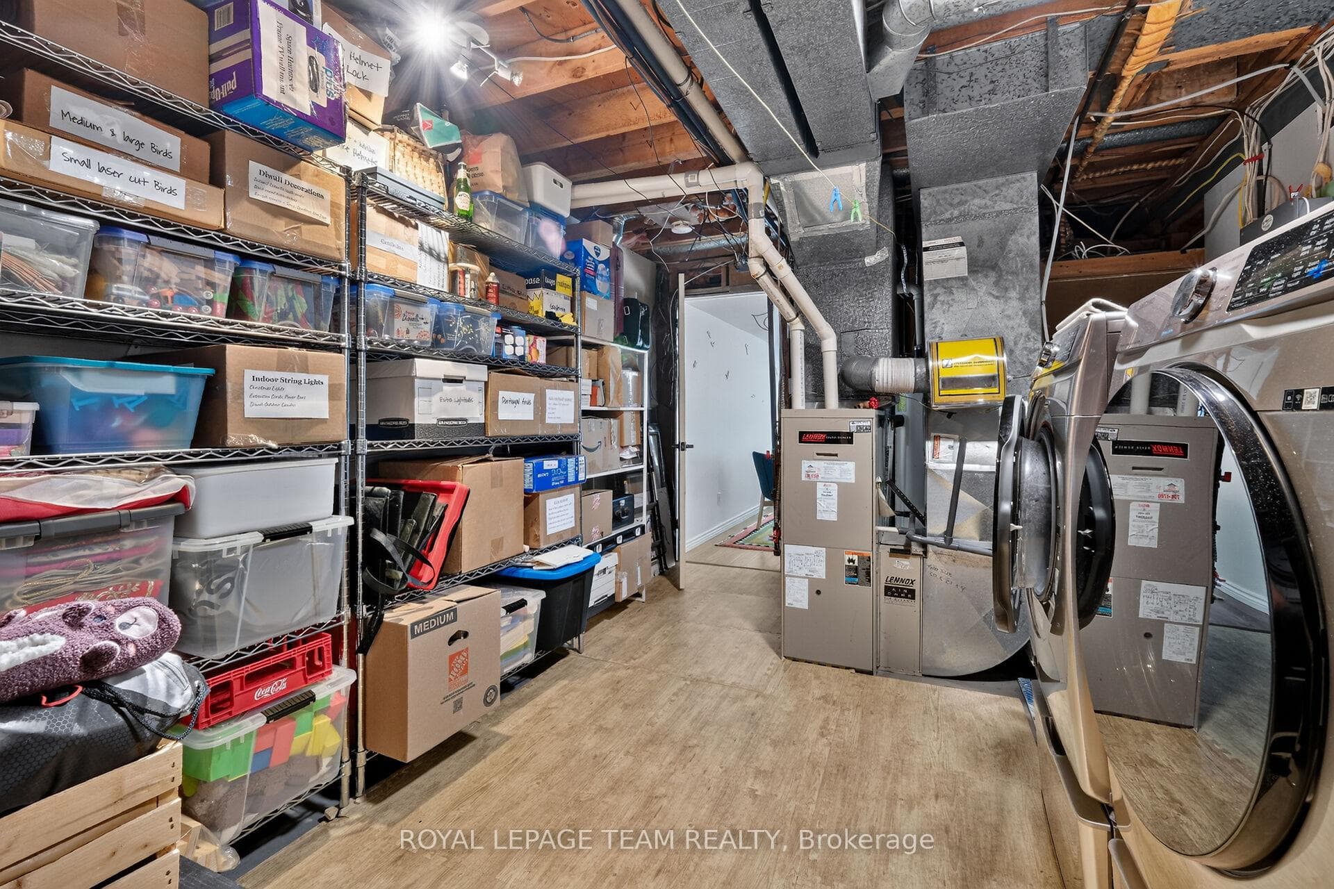 1282 Alloway Crescent photo 43