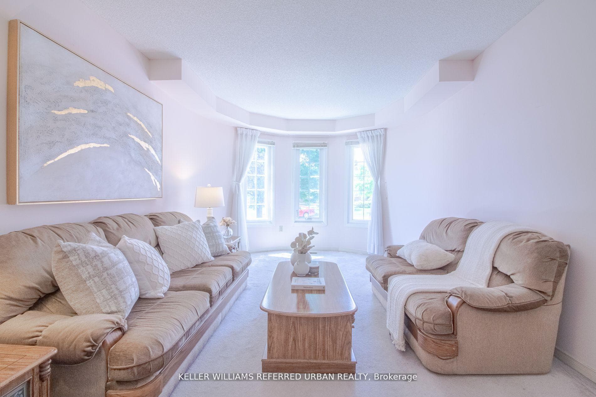 104 Bernard Avenue photo 5