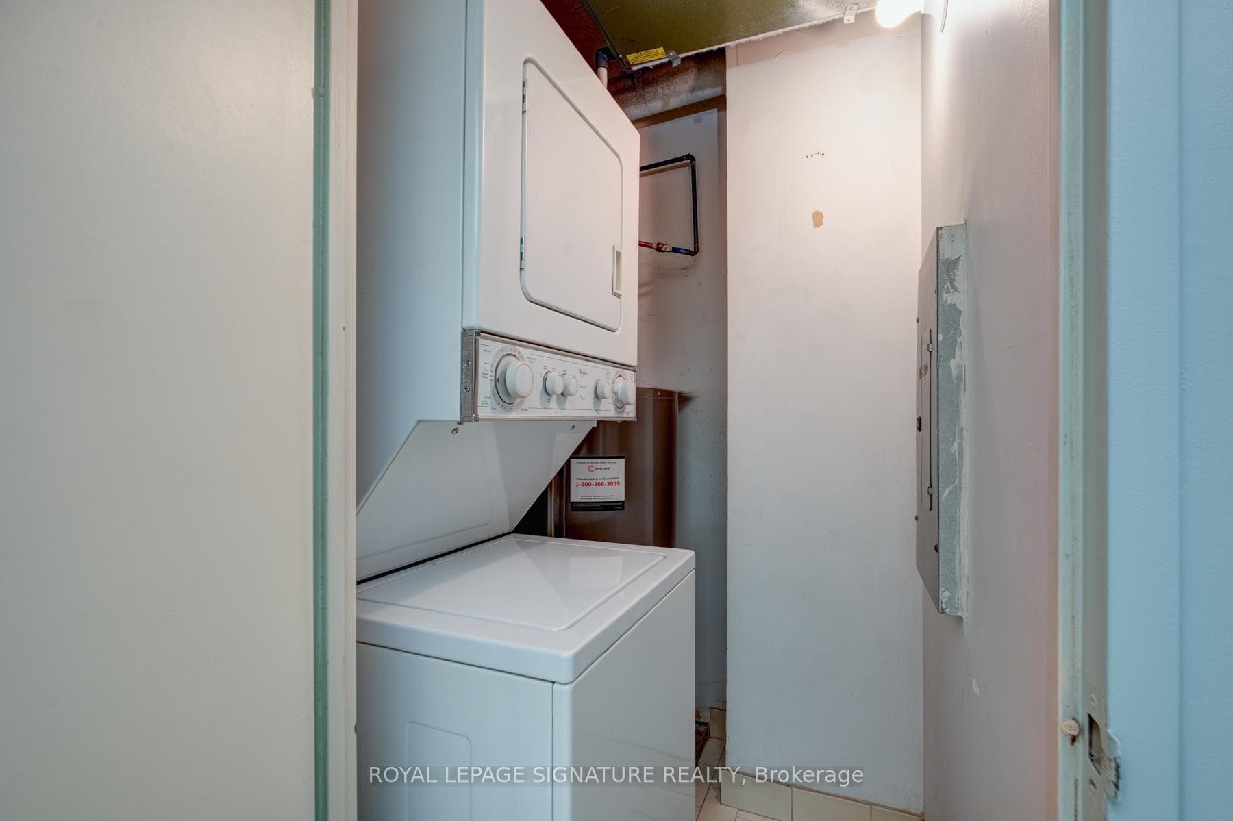 65 Scadding Avenue Unit 422 photo 11
