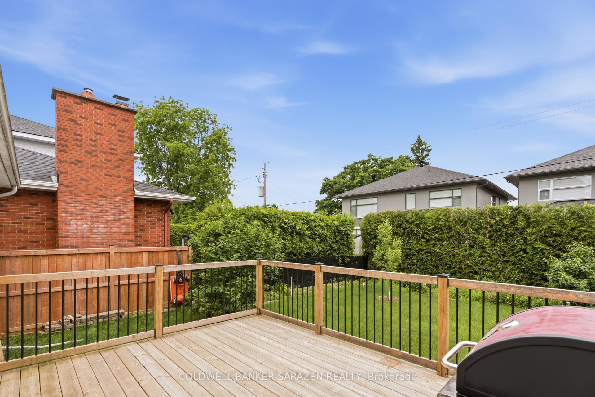 79 St Claire Avenue photo 9