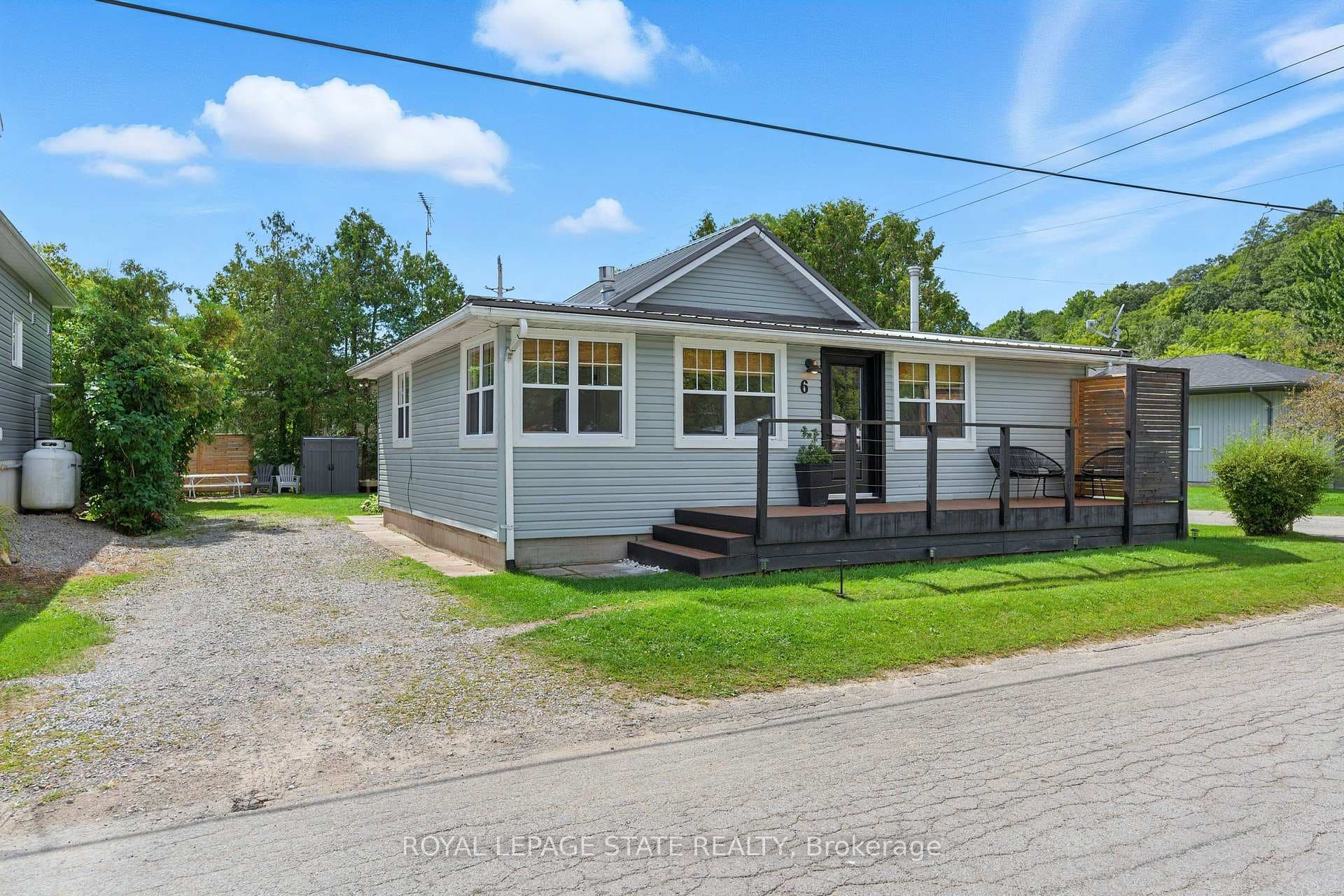 6 Old Hill Road photo 2