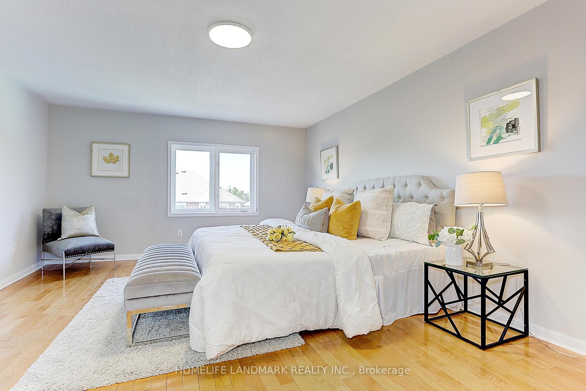 48 Futura Avenue photo 23