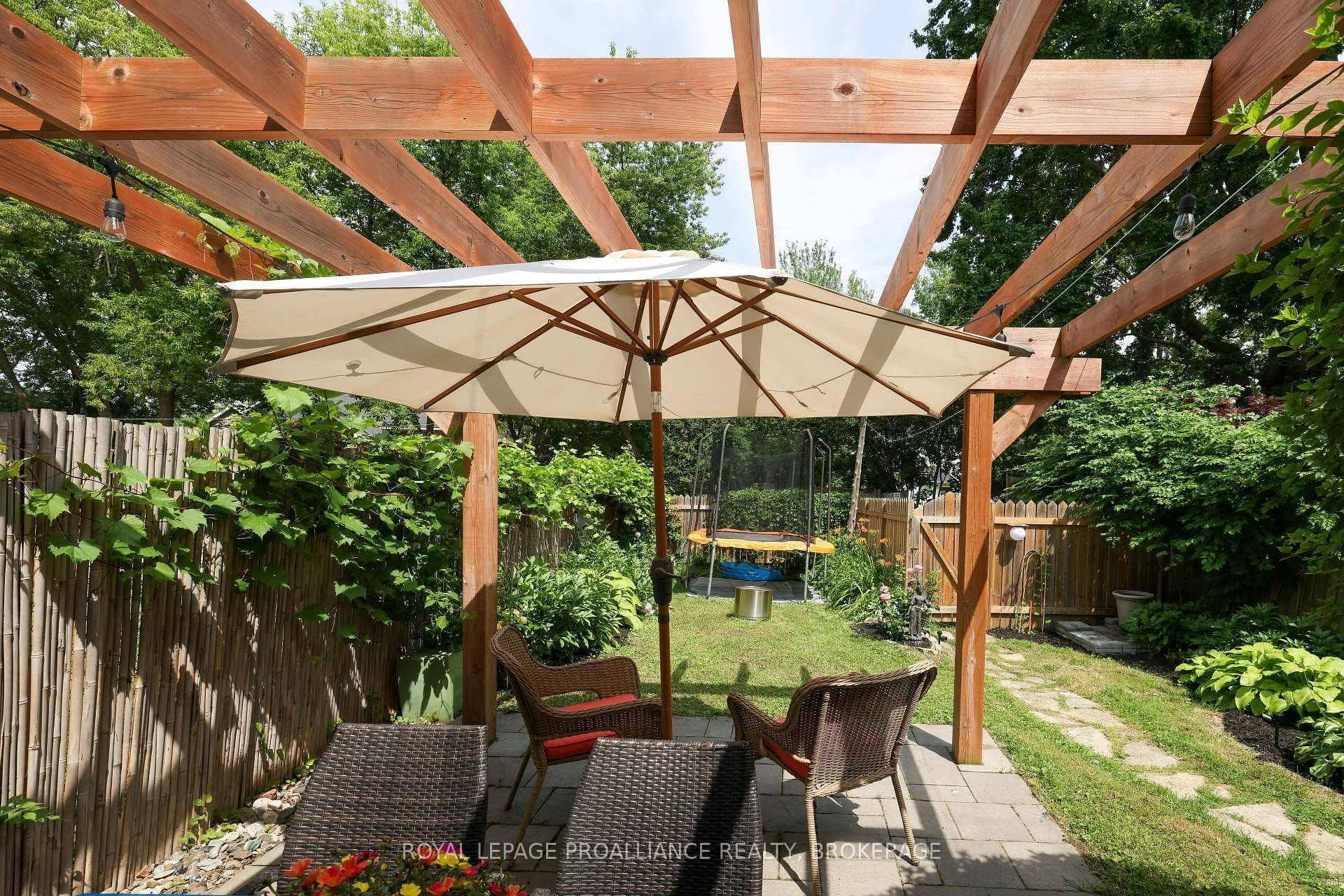 181 Montreal Street photo 47