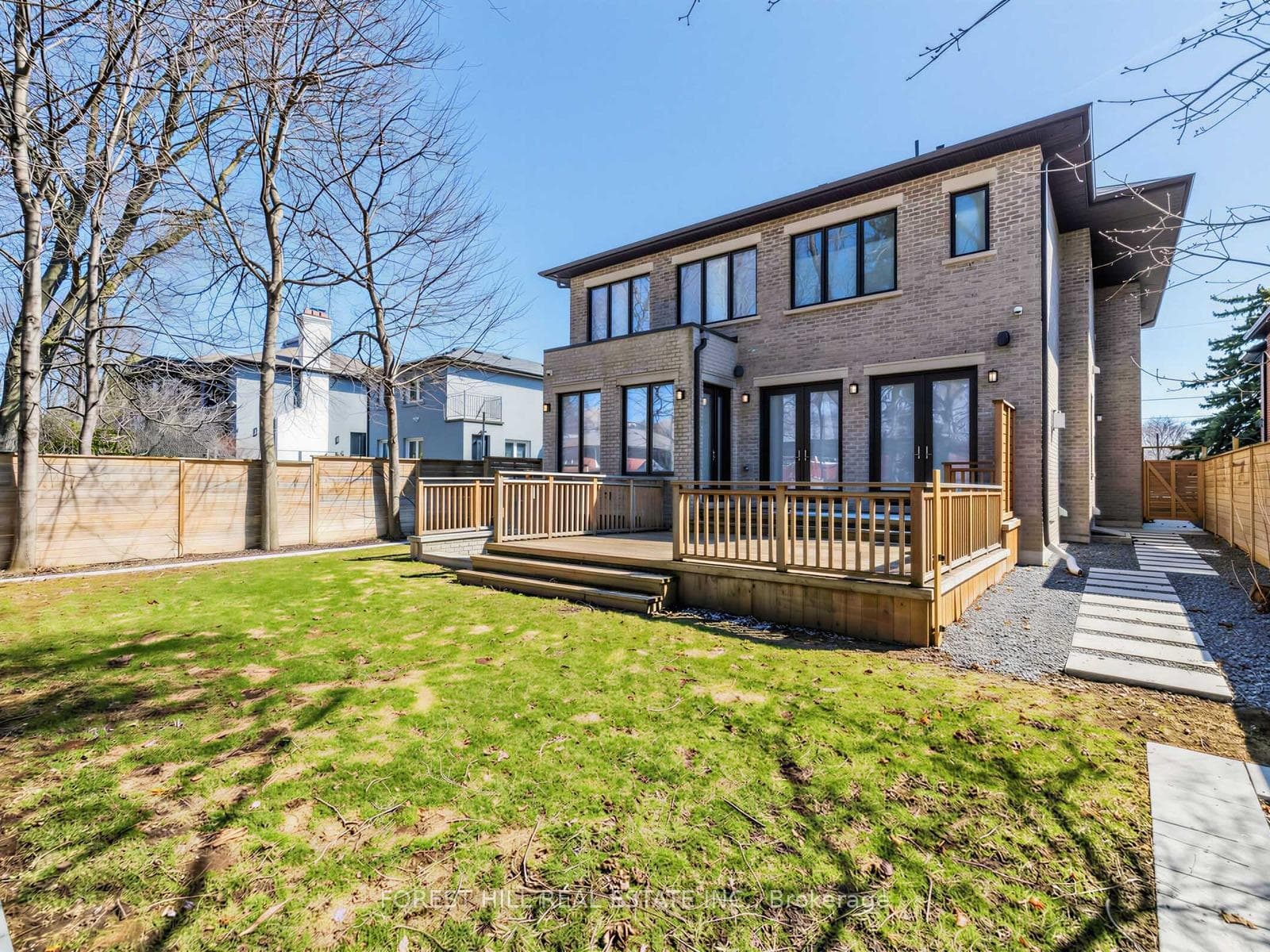 124 Laurelcrest Avenue photo 46