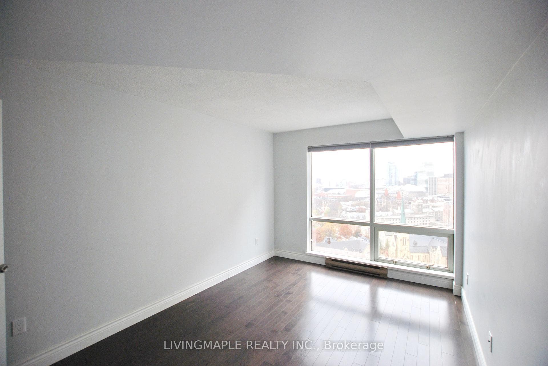1001 Bay Street Unit 2102 photo 25