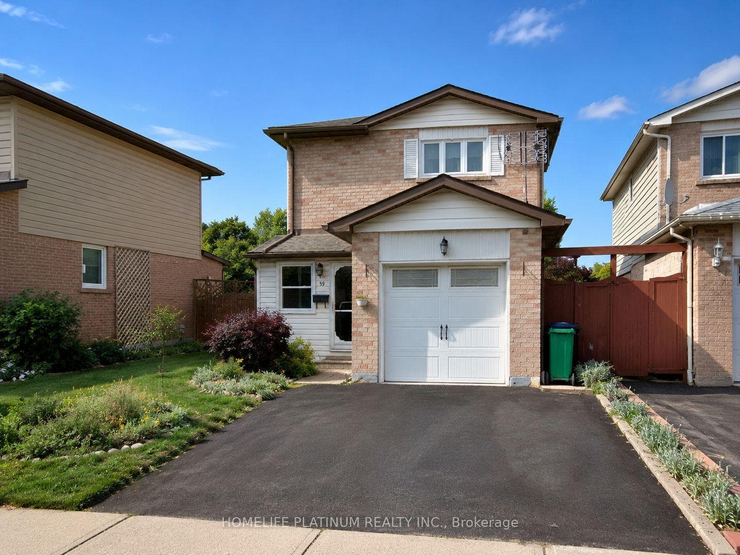 59 Martindale Crescent photo 1
