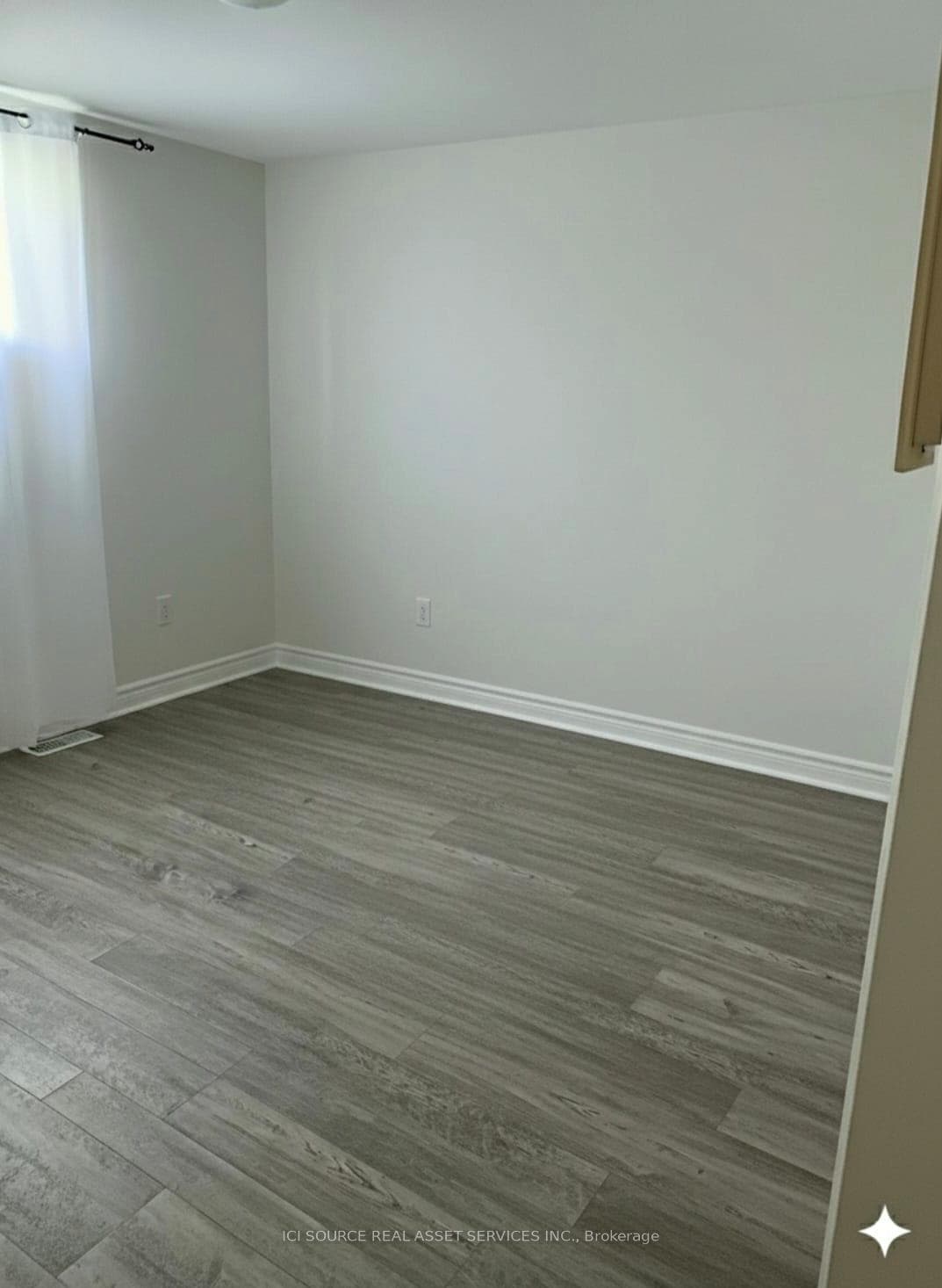 39 Dewal Place Unit Basement photo 6
