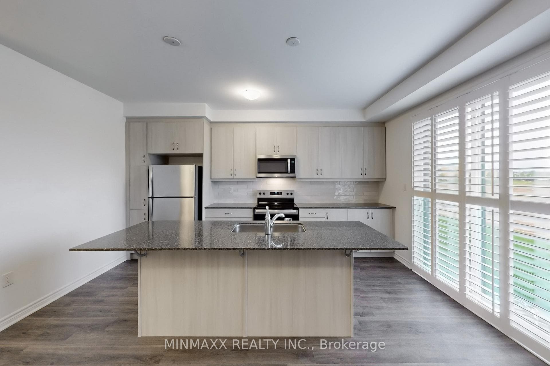 1219 STIRLING TODD Terrace photo 14