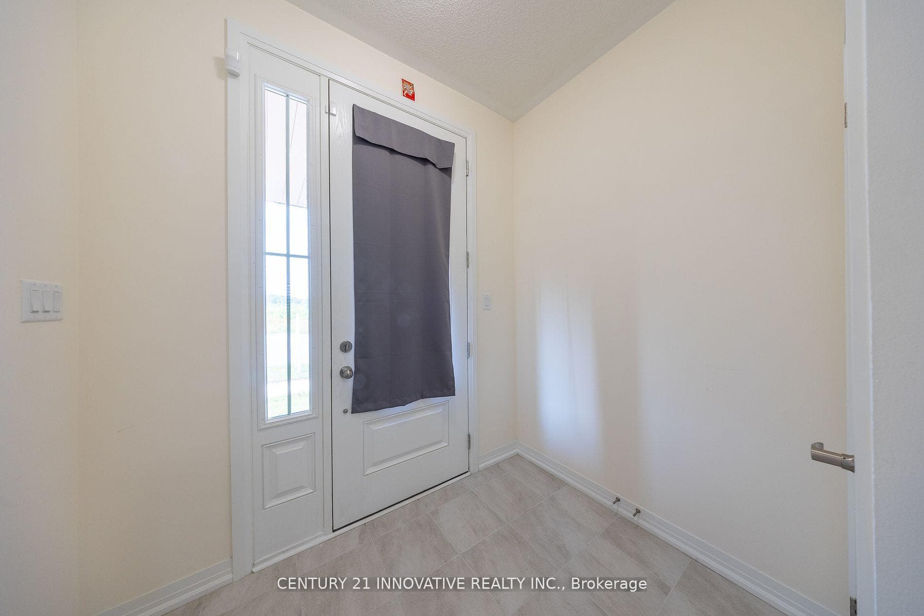 1189 Marathon Avenue photo 3