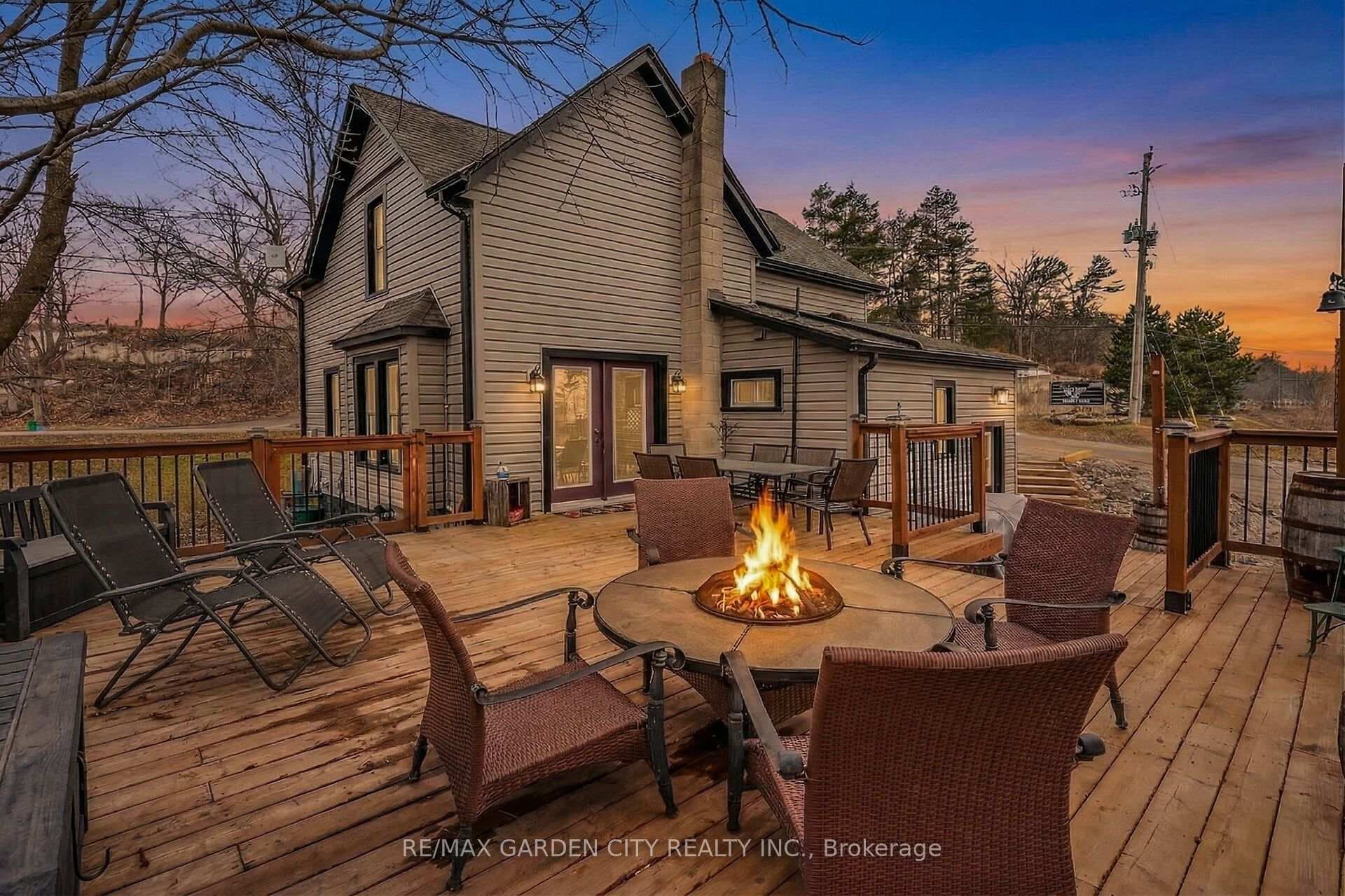 3745 King Street photo 29