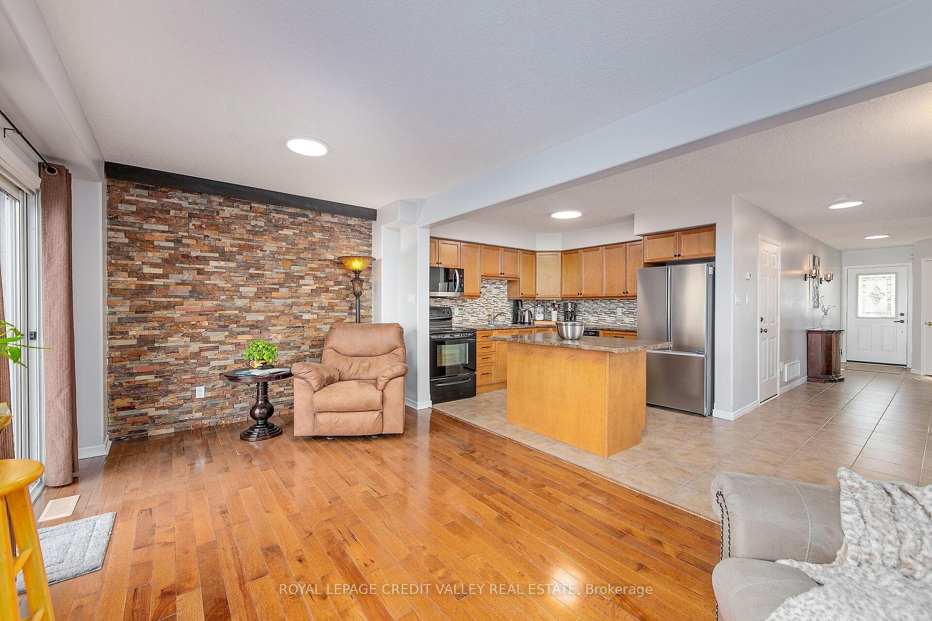 44 Falkner Road photo 7