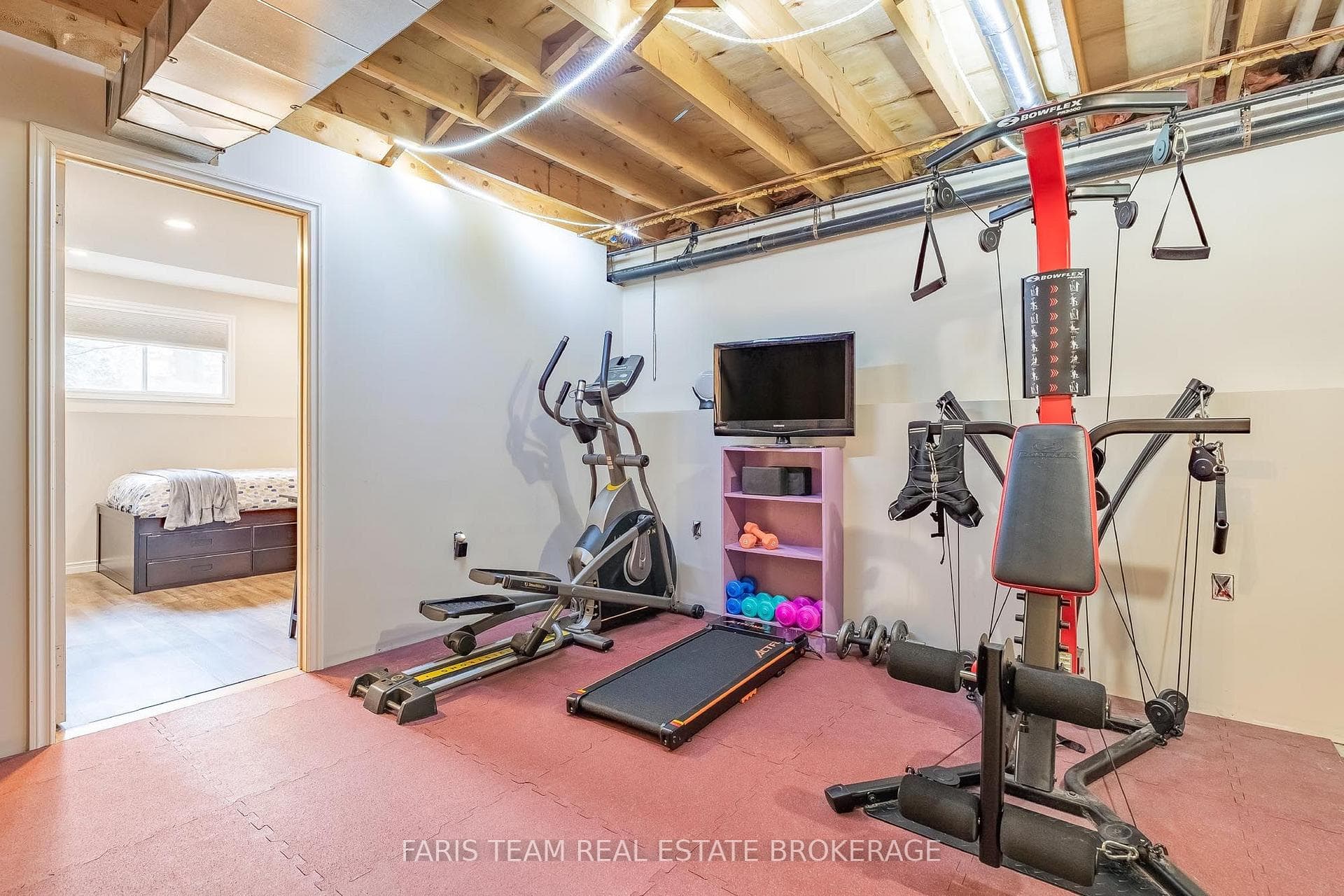 1202 Sunnidale Road photo 16