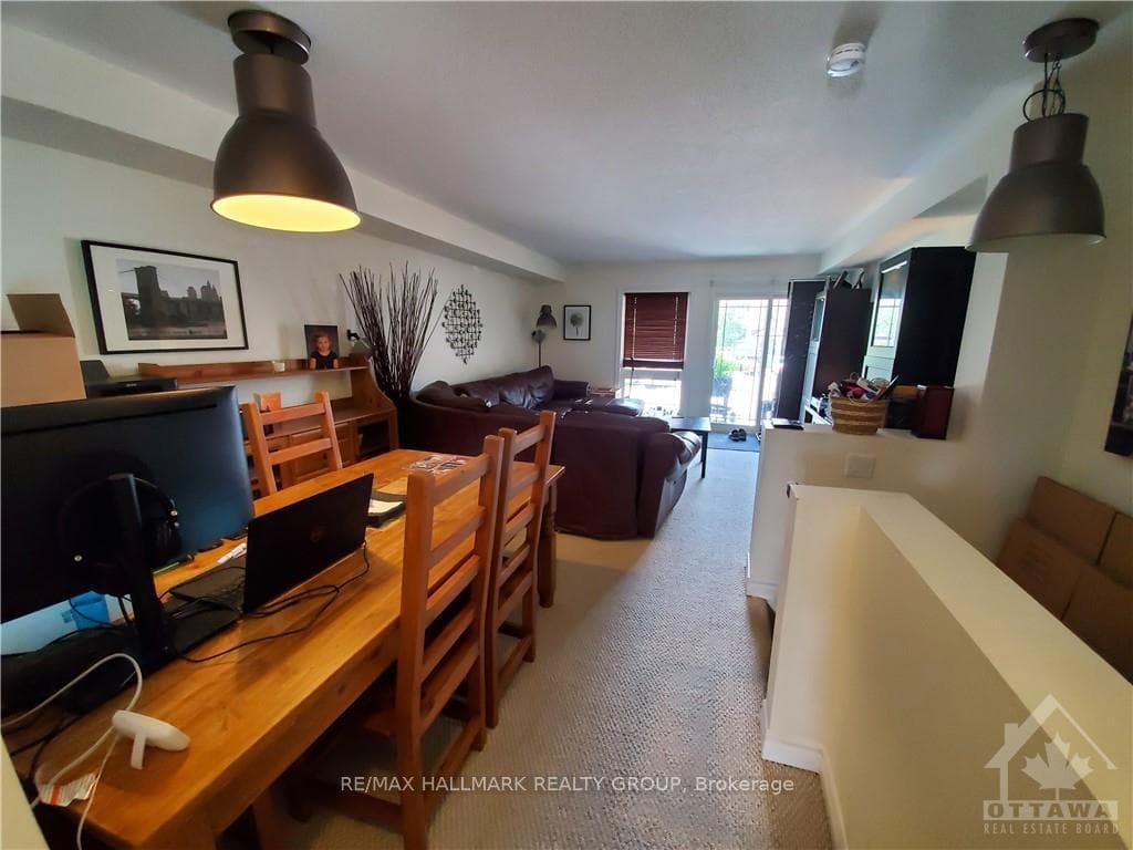 114 Paseo Private photo 6