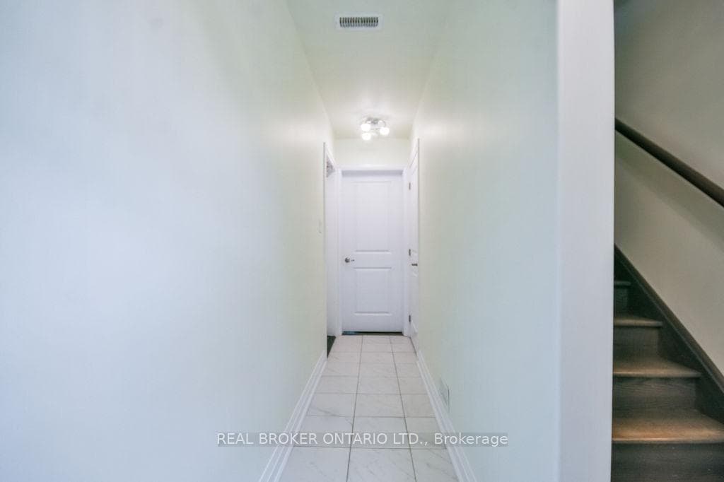 199 Ardagh Road Unit 18 photo 7