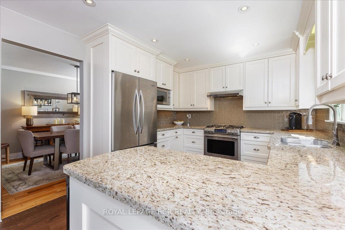139 Heathwood Heights Drive photo 16