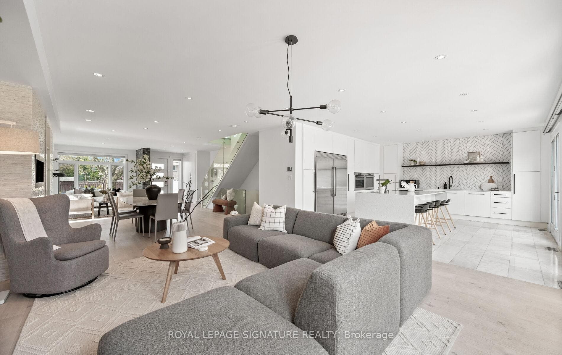 19 Inverness Avenue photo 16