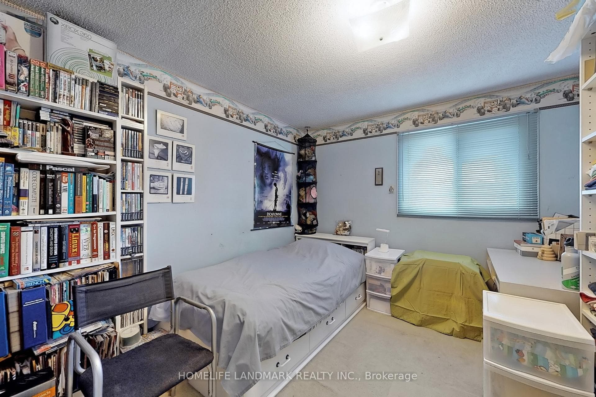 100 Kenley Crescent photo 31