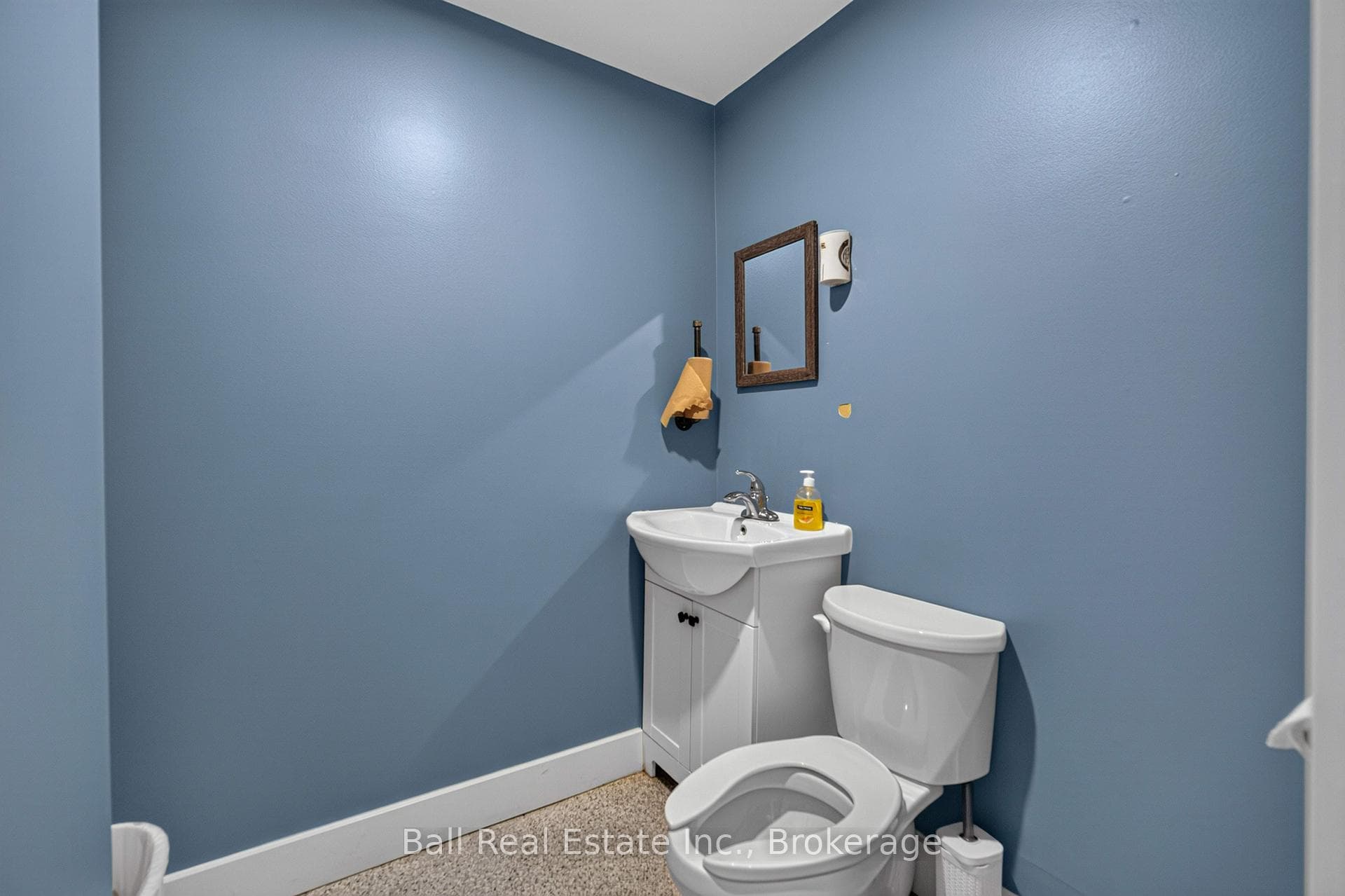 97 King Street photo 16