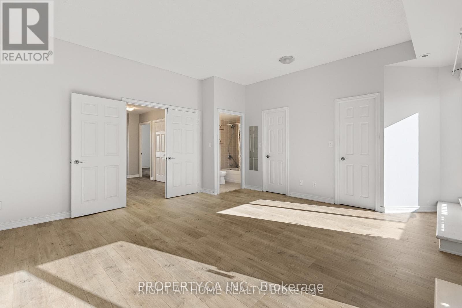 205 Wellesley Street Unit 205 photo 12