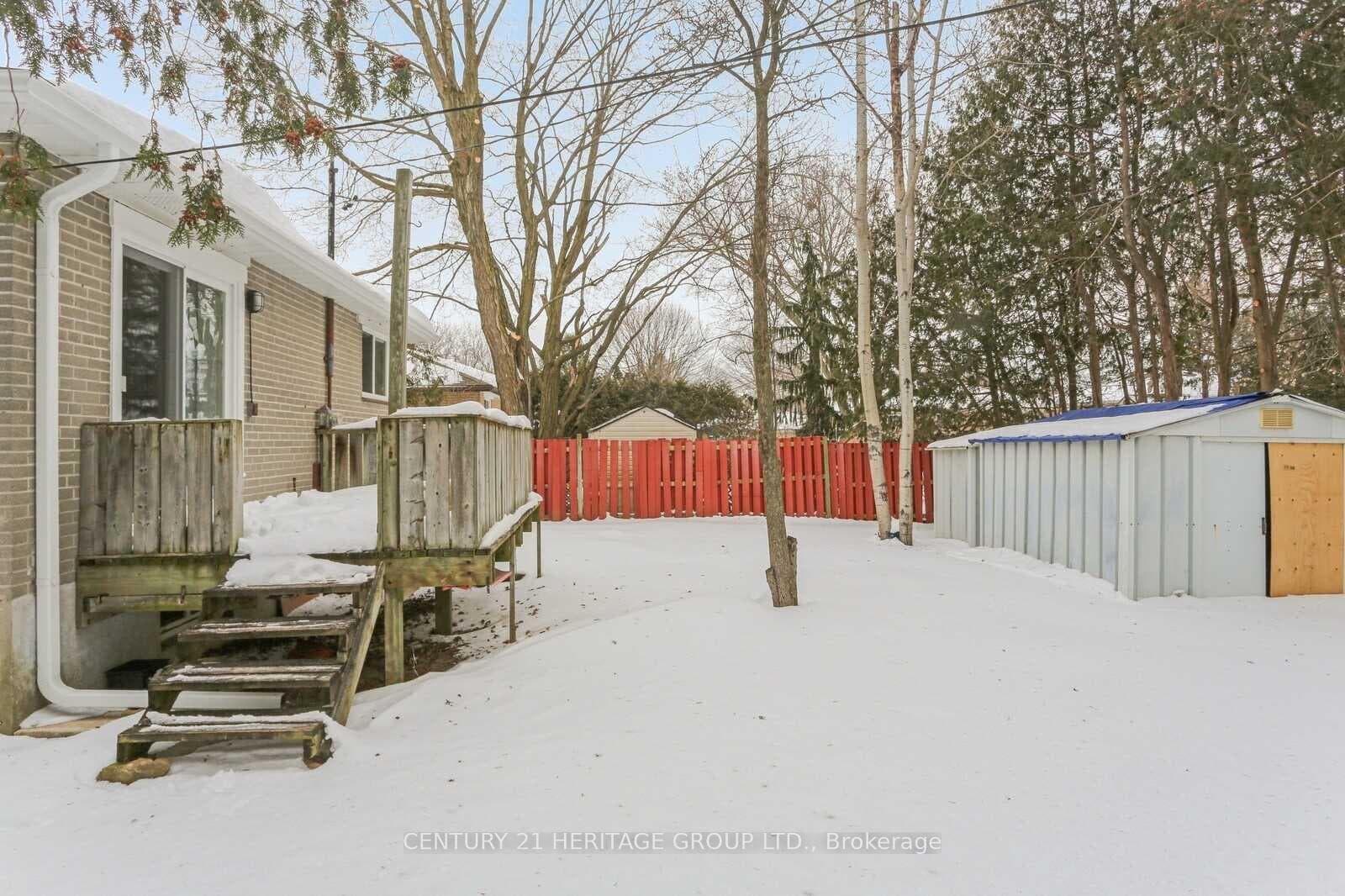 81 Aurora Heights Drive Unit Aurora photo 36