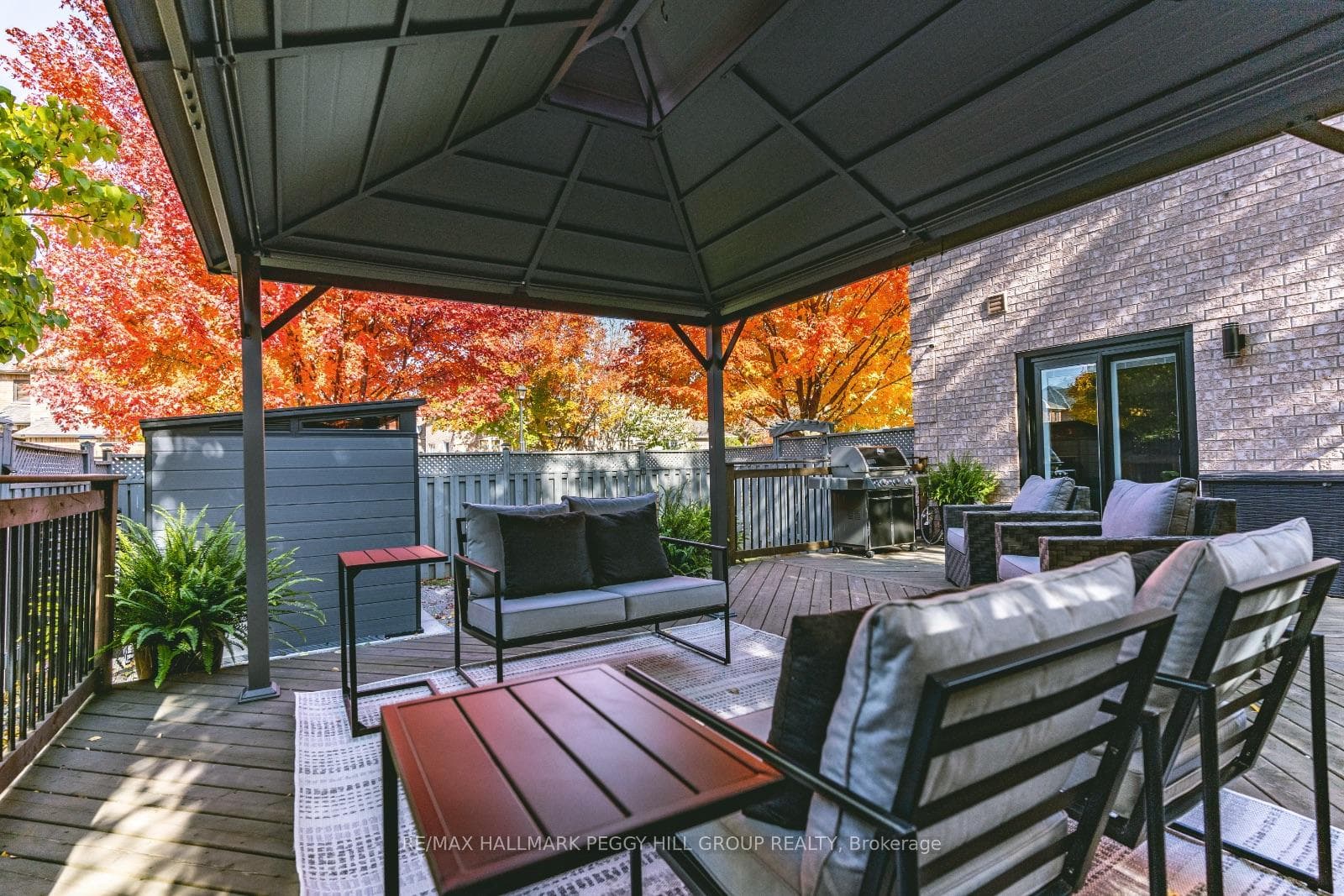 104 Fadine Road photo 25