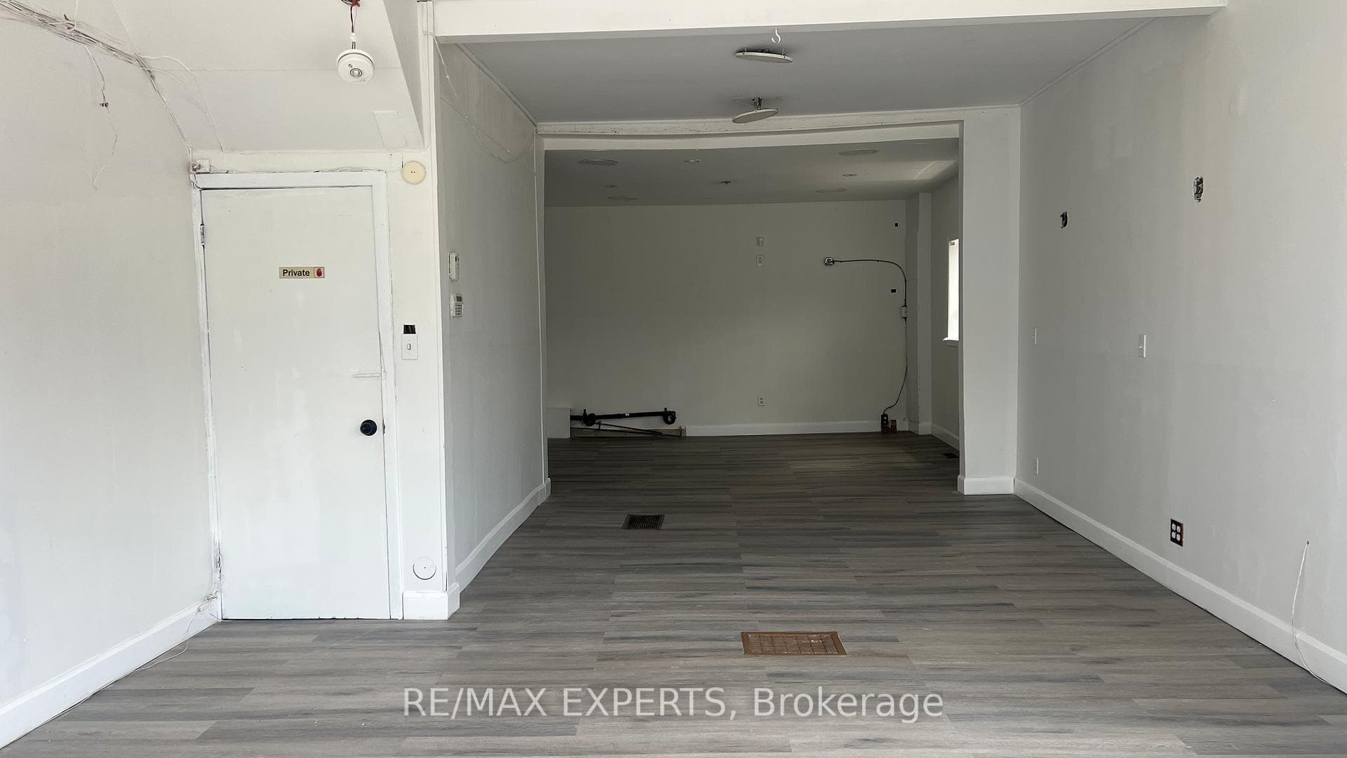 1335 Weston Road photo 6