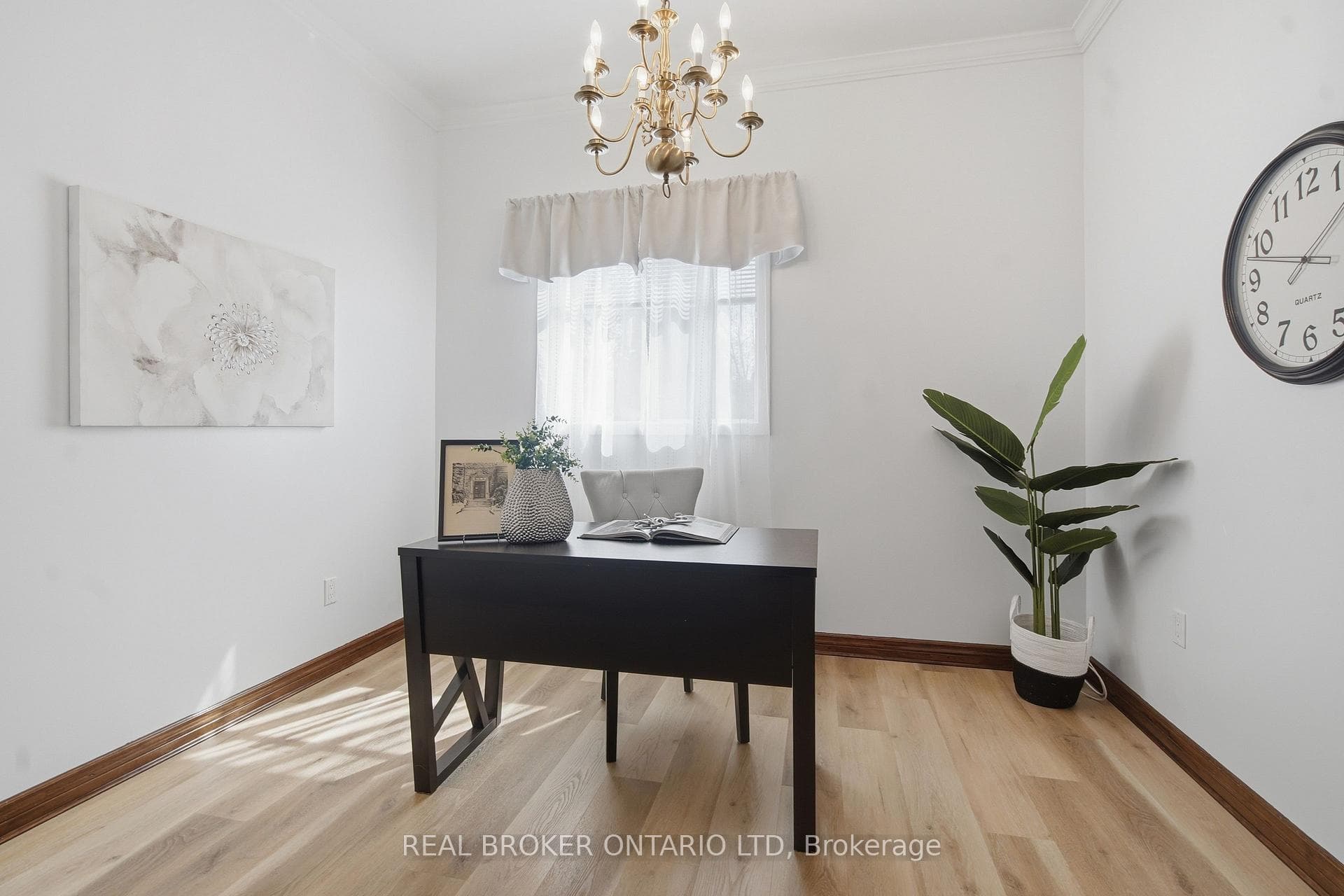 908 William Street photo 10