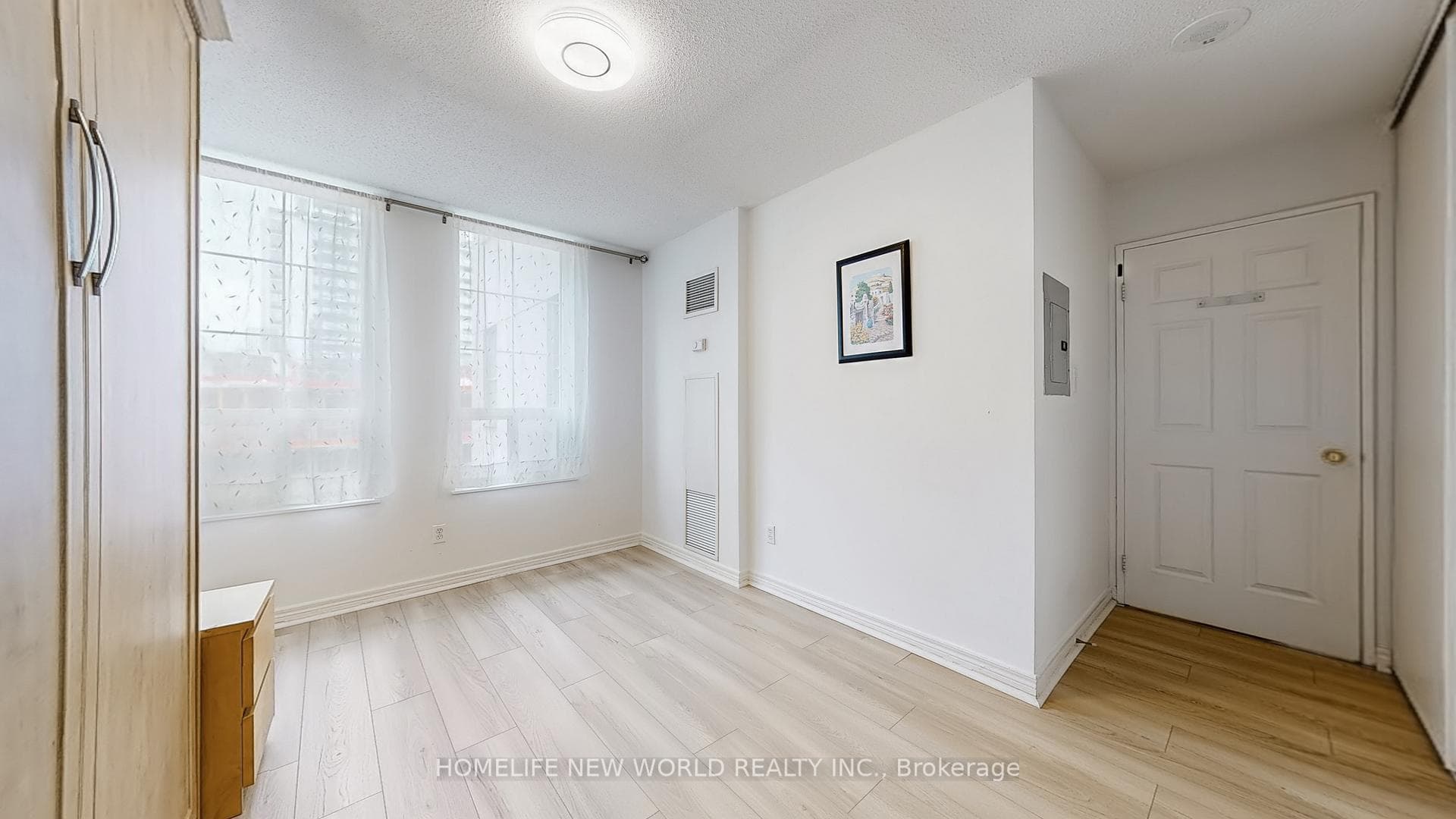 35 Merton Street Unit 603 photo 14