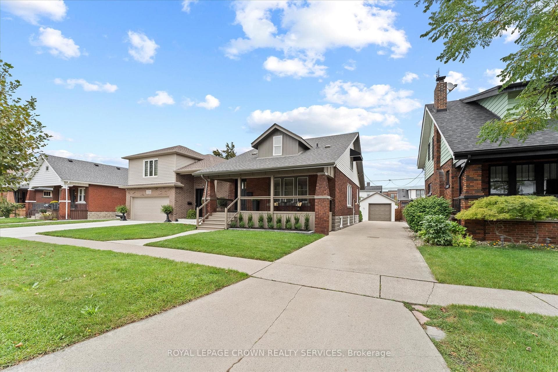 2230 Lincoln Road photo 2
