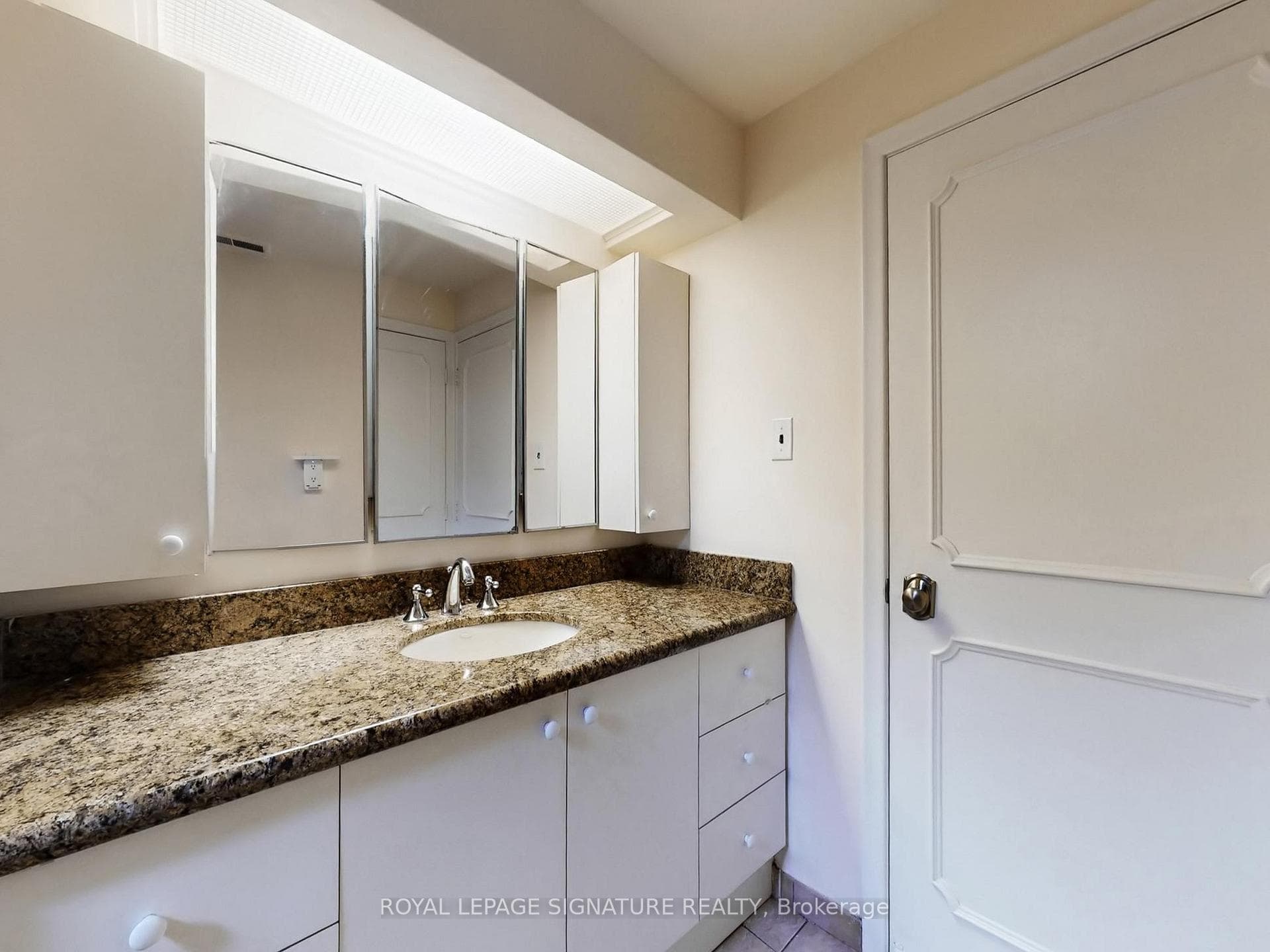 27 Knowland Drive photo 41