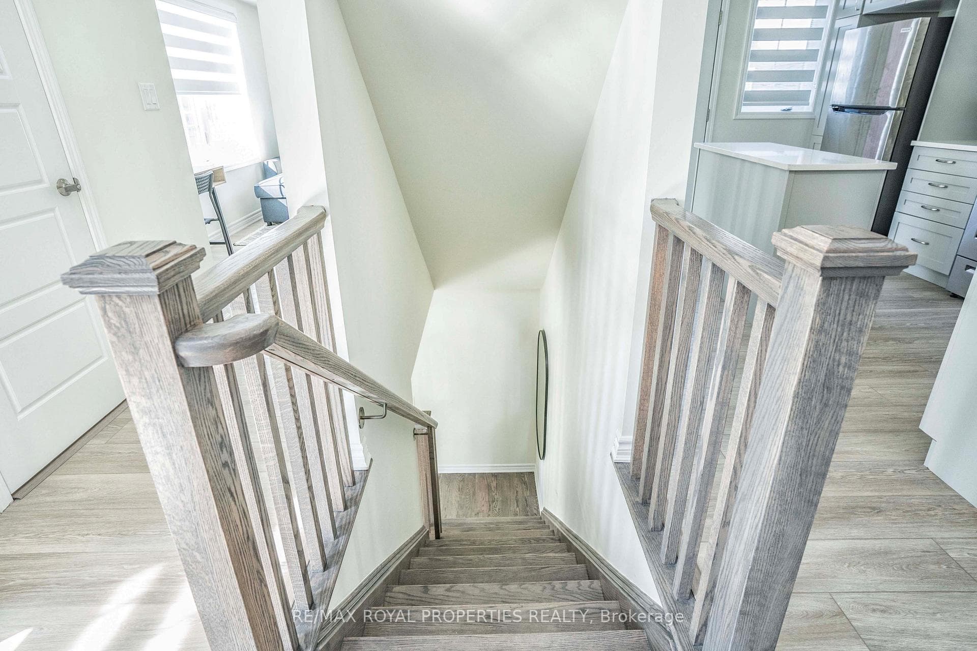 3339 Thunderbird Promenade photo 8